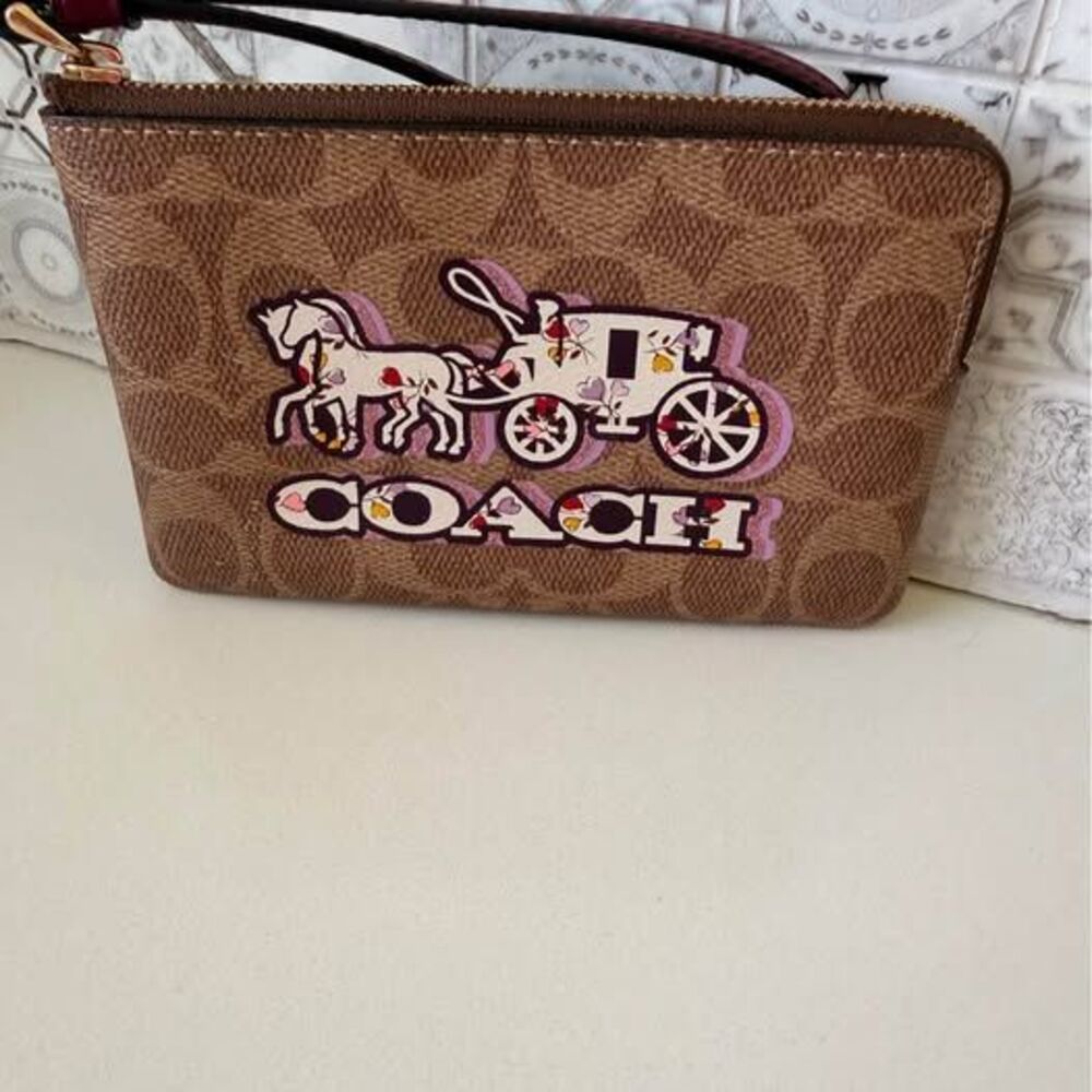 Coach wristlet